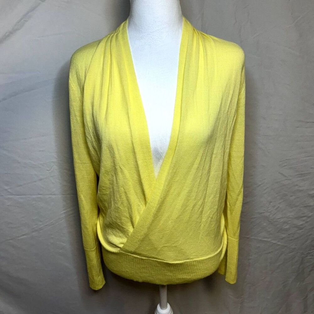The Limited Yellow Pullover Knitted Sweater Open Front Long Sleeve Womens